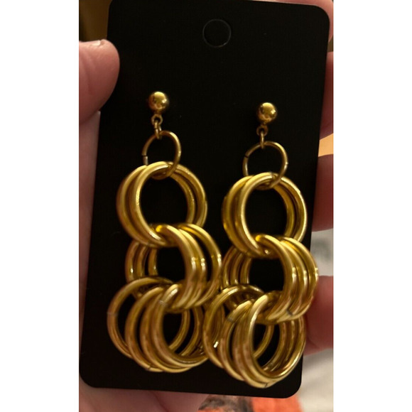 Avon 1970s Gold Ring Earrings - Picture 11 of 11
